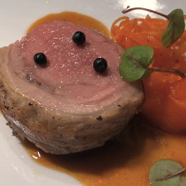 コース料理の一例(Instagramの投稿画像より)